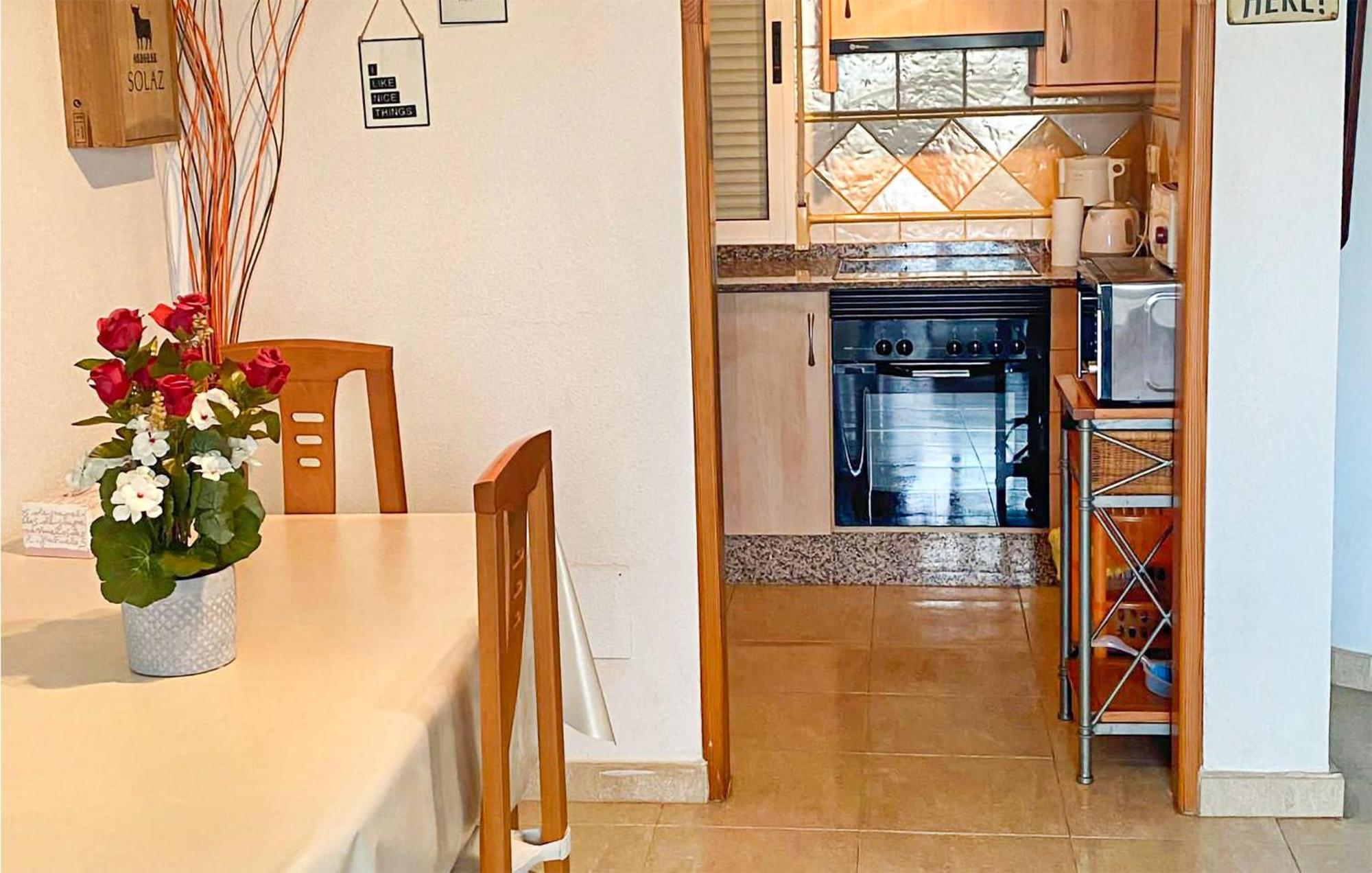 Cozy Apartment In Los Alcazares With Wifi Экстерьер фото