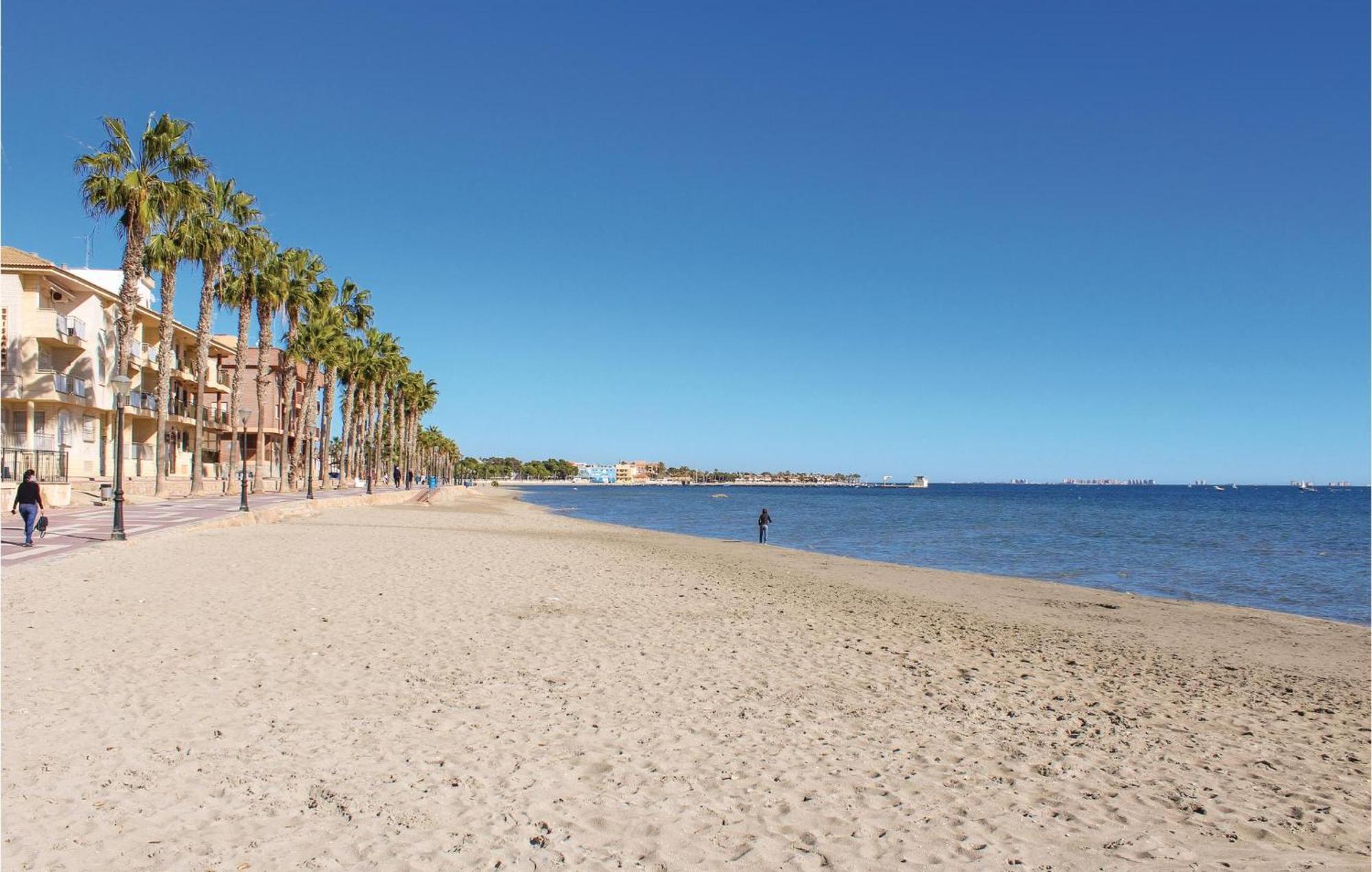 Cozy Apartment In Los Alcazares With Wifi Экстерьер фото