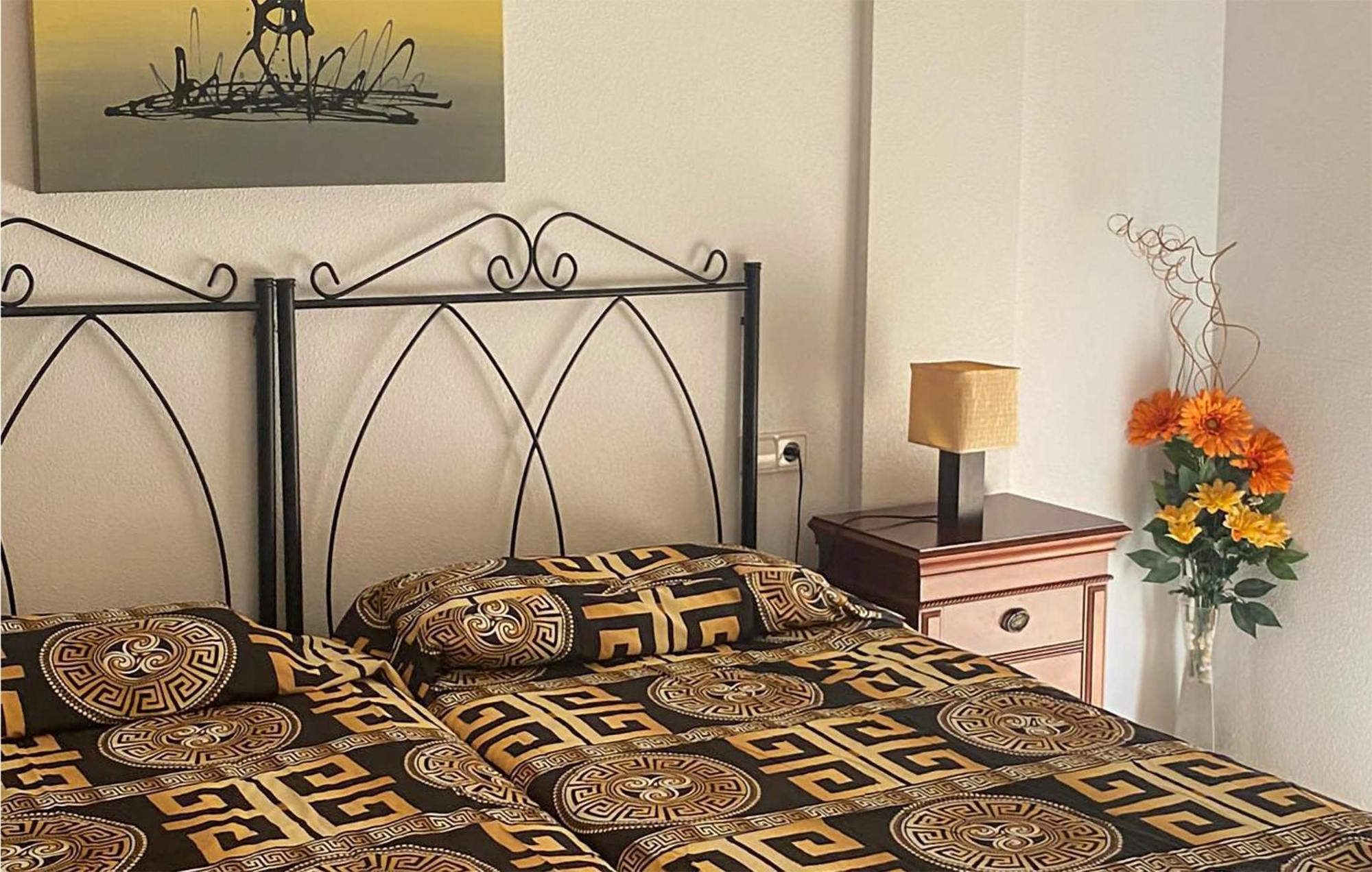 Cozy Apartment In Los Alcazares With Wifi Экстерьер фото
